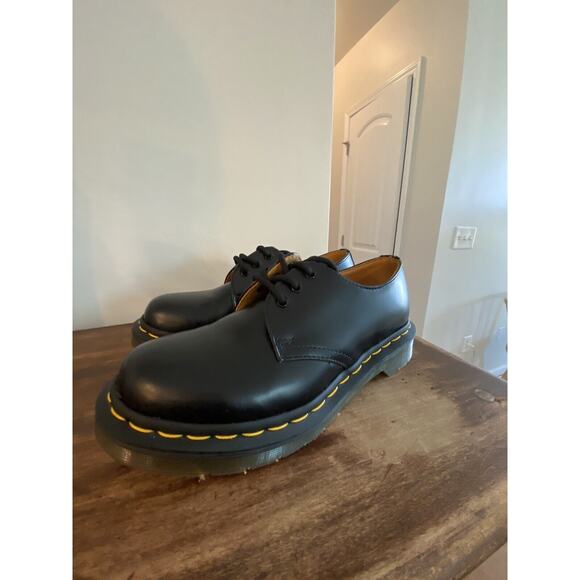 NEW Dr. Martens Oxford Smooth Leather Women’s Sz 6 AW004‎ GV10T Black Lace-up - Picture 4 of 7
